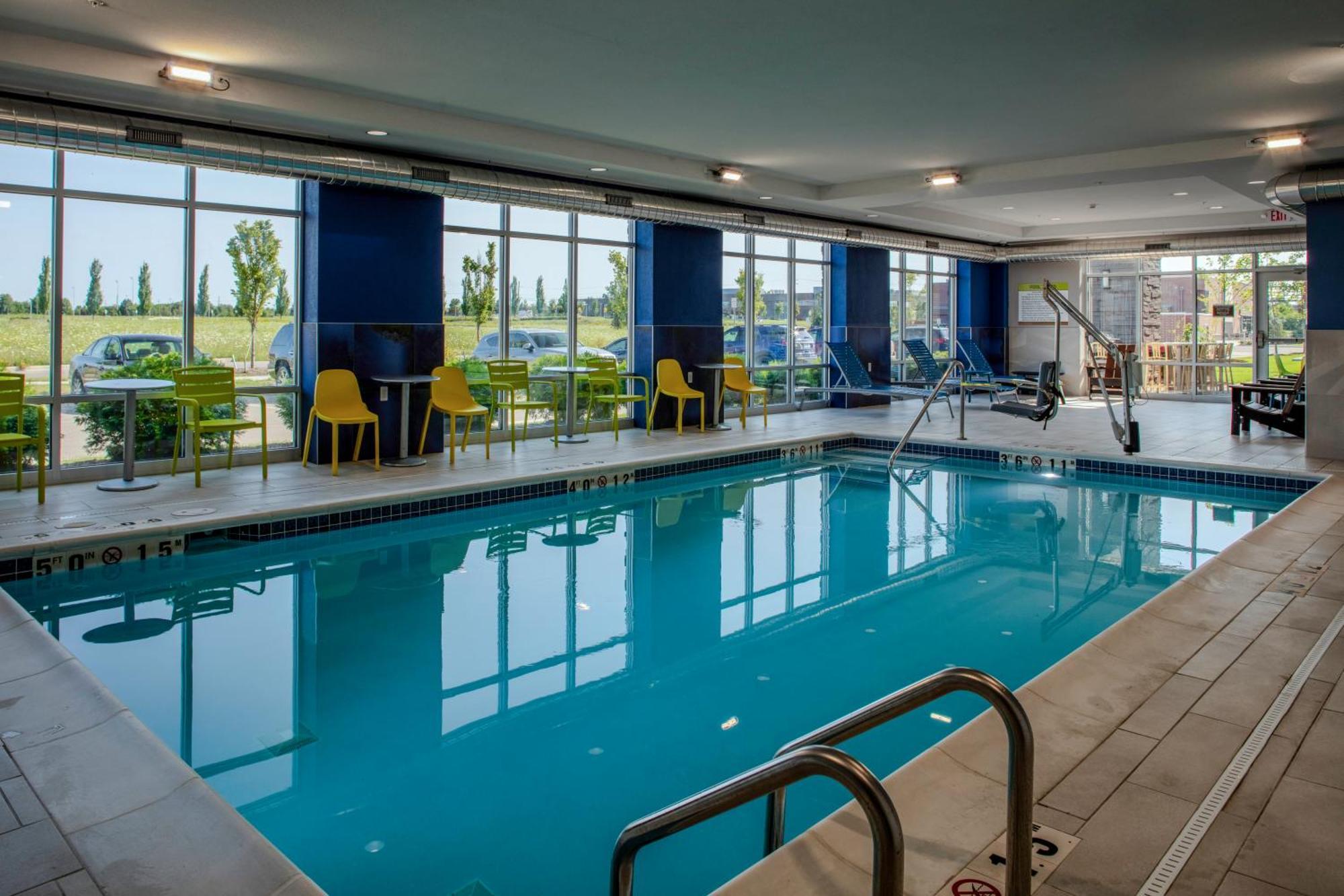 Home2 Suites By Hilton Northville Detroit エクステリア 写真