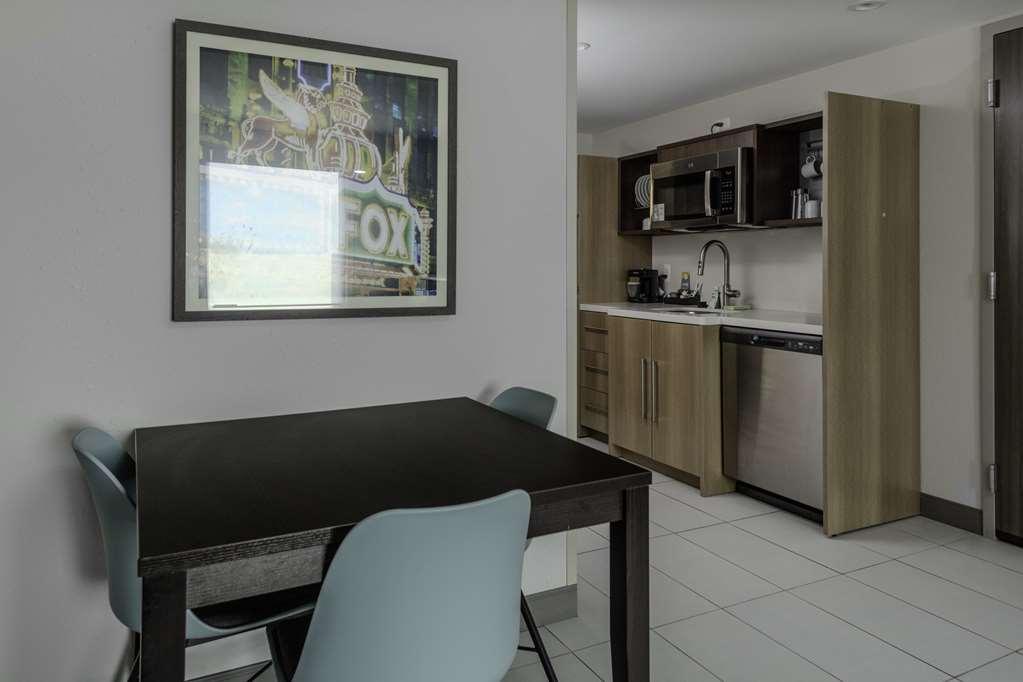 Home2 Suites By Hilton Northville Detroit 部屋 写真