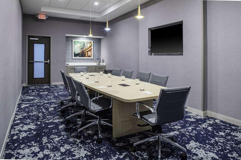 Home2 Suites By Hilton Northville Detroit 設備 写真